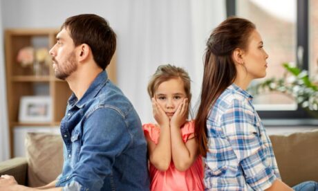 Con còn nhỏ có thể ly hôn được không? Quy định pháp luật mới nhất